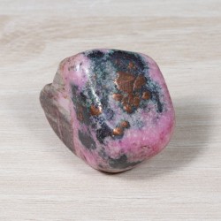 Pierre roulée - Cobaltocalcite avec Cuivre Natif