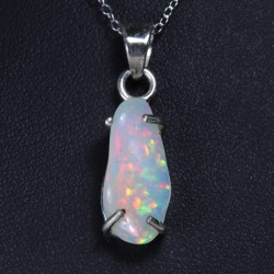 Pendentif Opale polie d'Ethiopie sertie argent 925