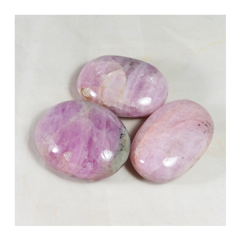 Grand galet Kunzite