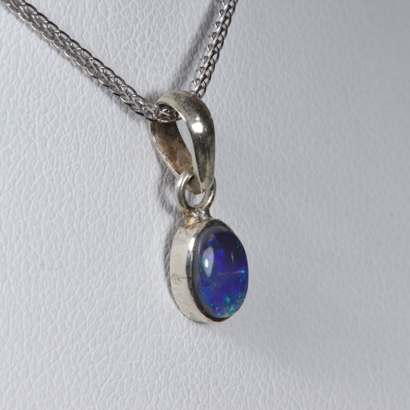 Pendentif Opale Noire d'Australie sertie argent 925