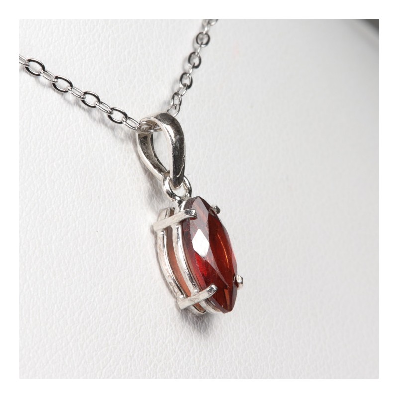 Pendentif serti argent 925 - Grenat