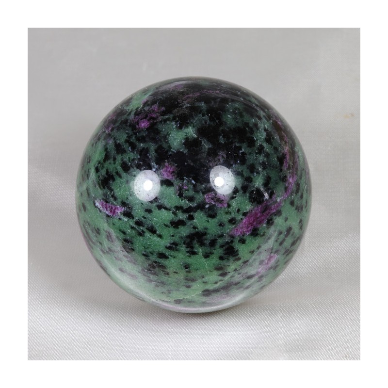 Sphère - Zoïsite à Rubis