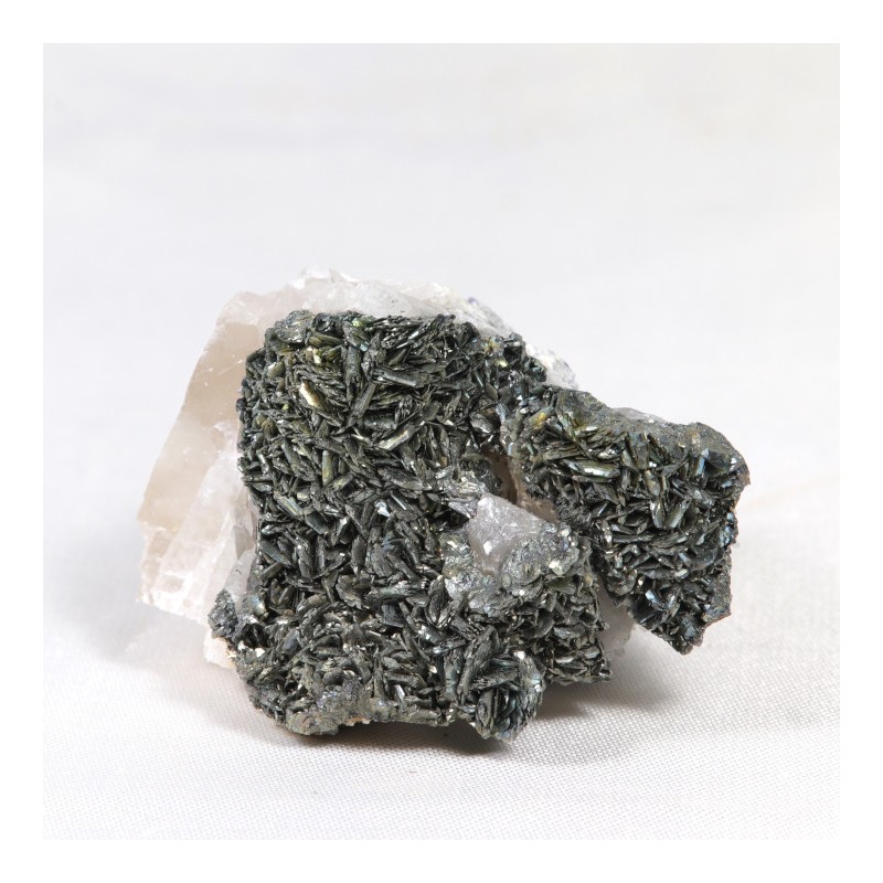 Marcassite sur Calcite - Saint-Peray, Ardèche, France