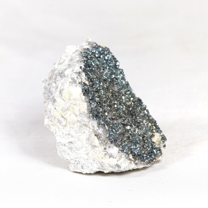 Marcassite sur Calcite - Saint-Peray, Ardèche, France