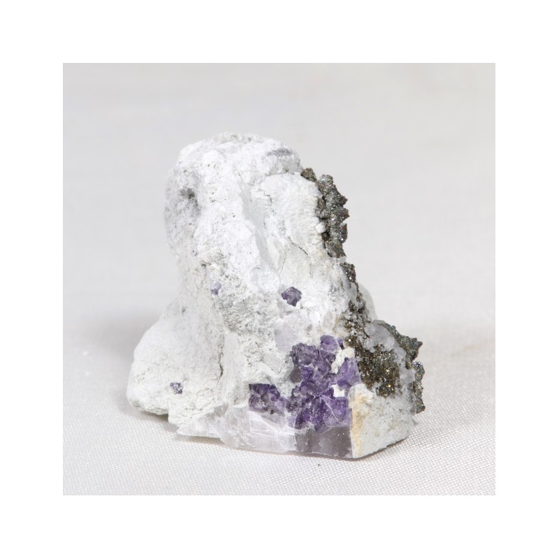 Marcassite sur Calcite - Saint-Peray, Ardèche, France