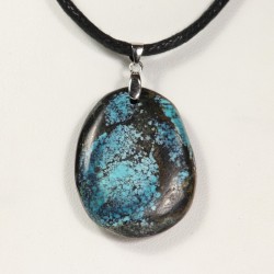 Pendentif en turquoise naturelle
