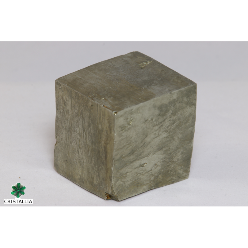 Pierre cubique Pyrite