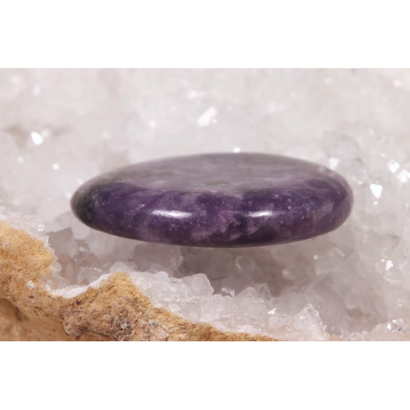 Galet Lépidolite Foncée