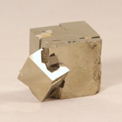 Pierre brute Pyrite