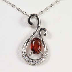 pendentif grenat