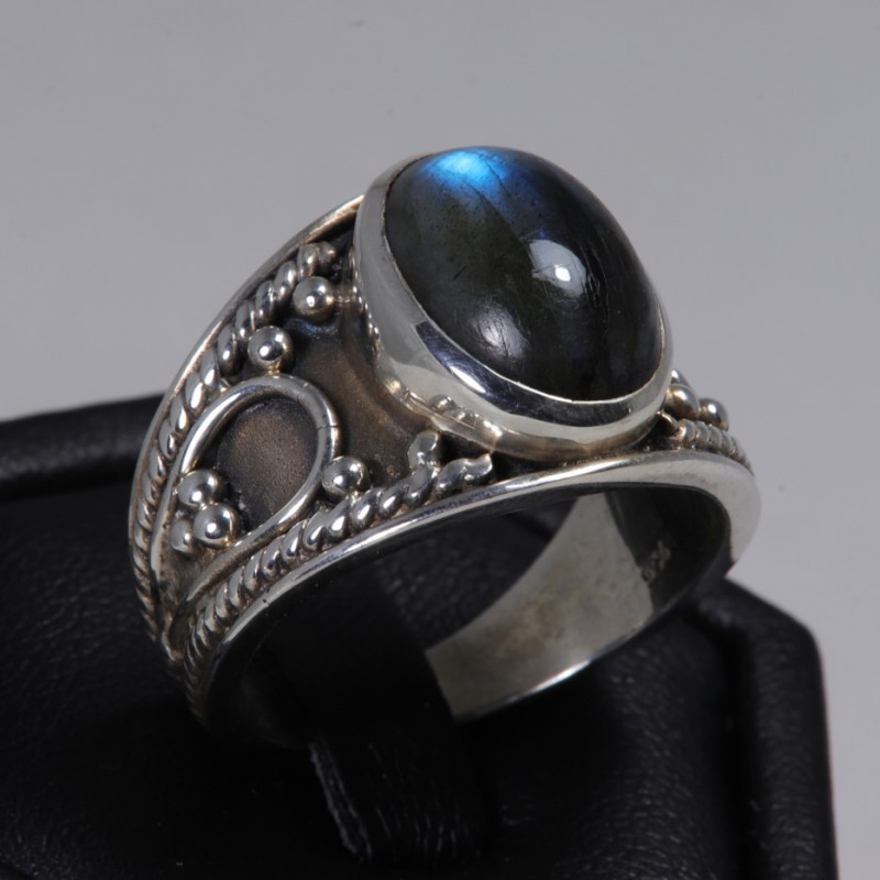 Labradorite serti argent