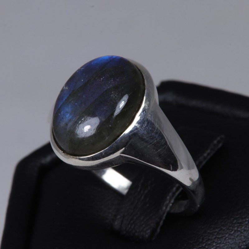 Labradorite serti argent