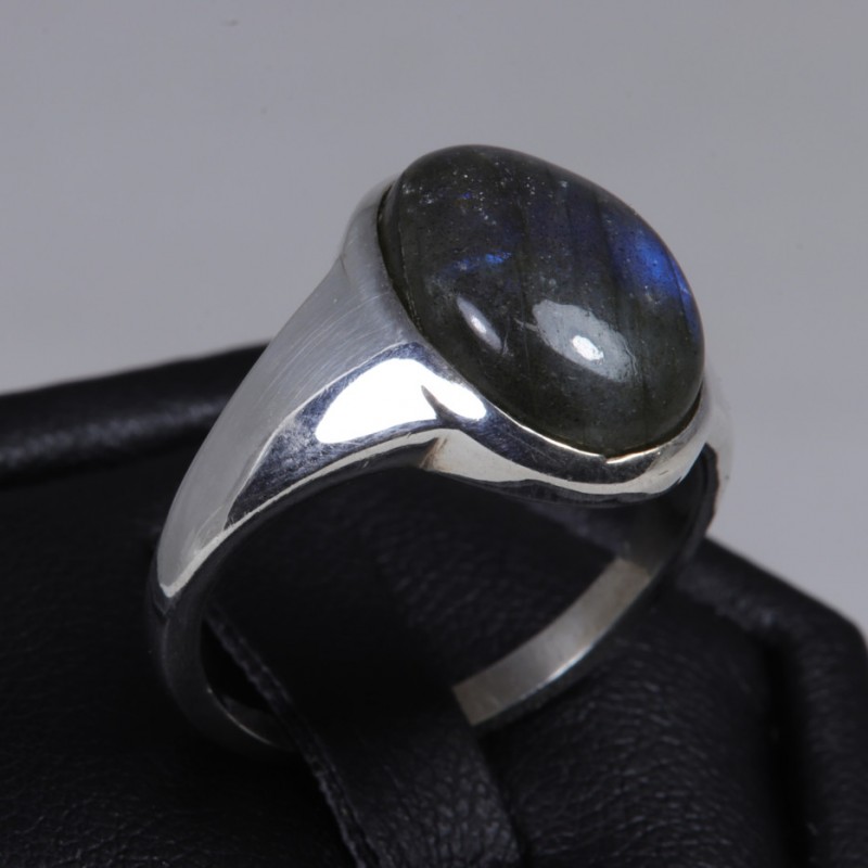 Labradorite serti argent