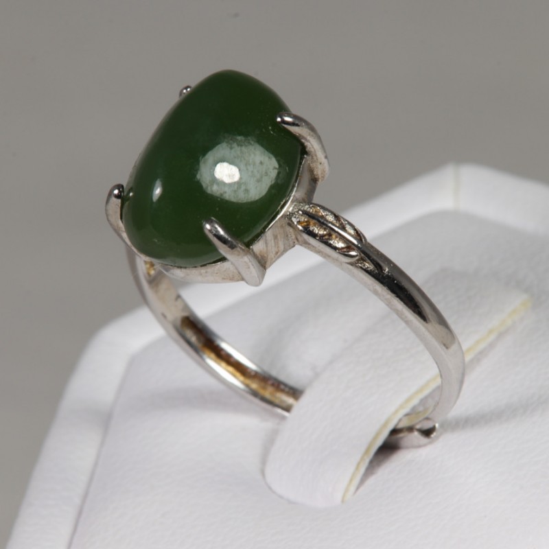 Jade Néphrite serti argent