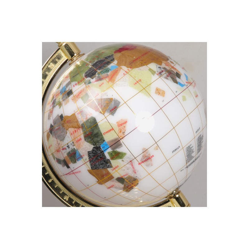 Globe terrestre blanc avec continents en pierre