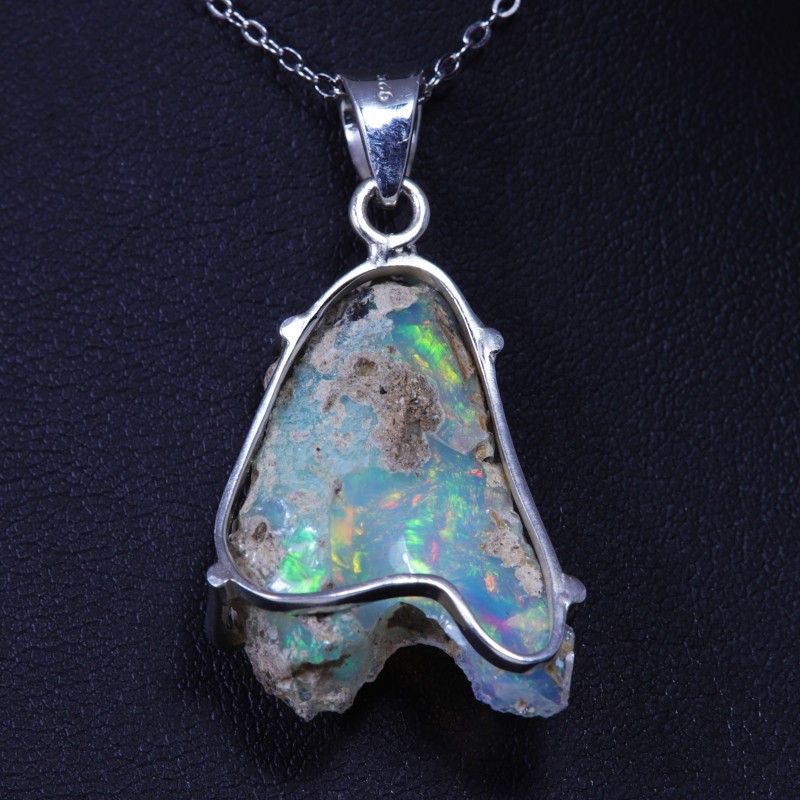 Opale d'Ethiopie sertie argent 925