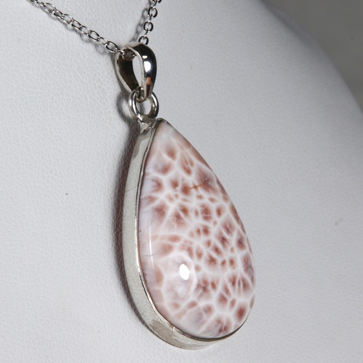 Collier solitaire en argent rhodié chaîne avec pendentif oxyde blanc de Collier solitaire en argent rhodié chaîne avec pendentif oxyde blanc de
